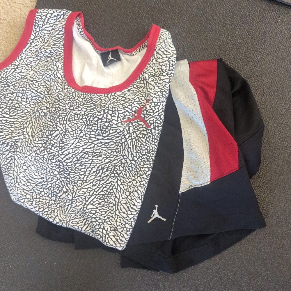 Jordan leisure fit
